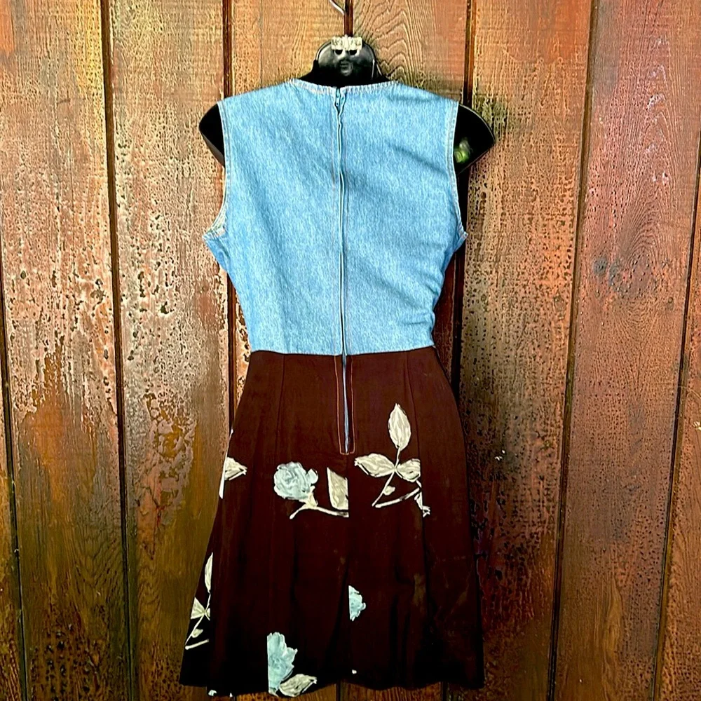 SOLD on Depop-Vintage 90s Grunge Floral Sleeveless Sun Dress with Tie Denim Top - Picture 4 of 6
